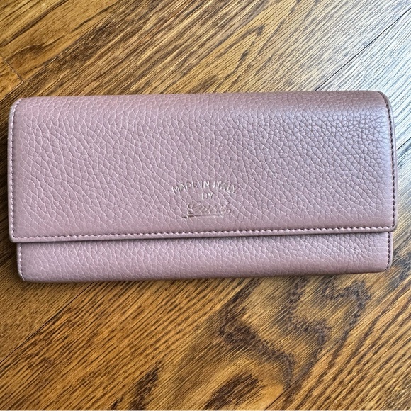 ⚡️Gucci Swing Leather Flora Long Wallet - Japan Exclusive! - Picture 2 of 12